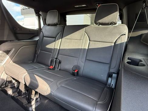 Used 2024 Chevrolet Tahoe Premier w/ Premium Package 2 image 25