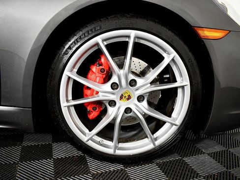 Used 2017 Porsche 718 Cayman S image 41