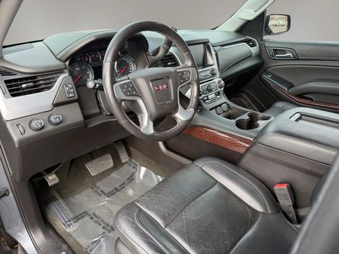 Used 2018 GMC Yukon SLT image 18