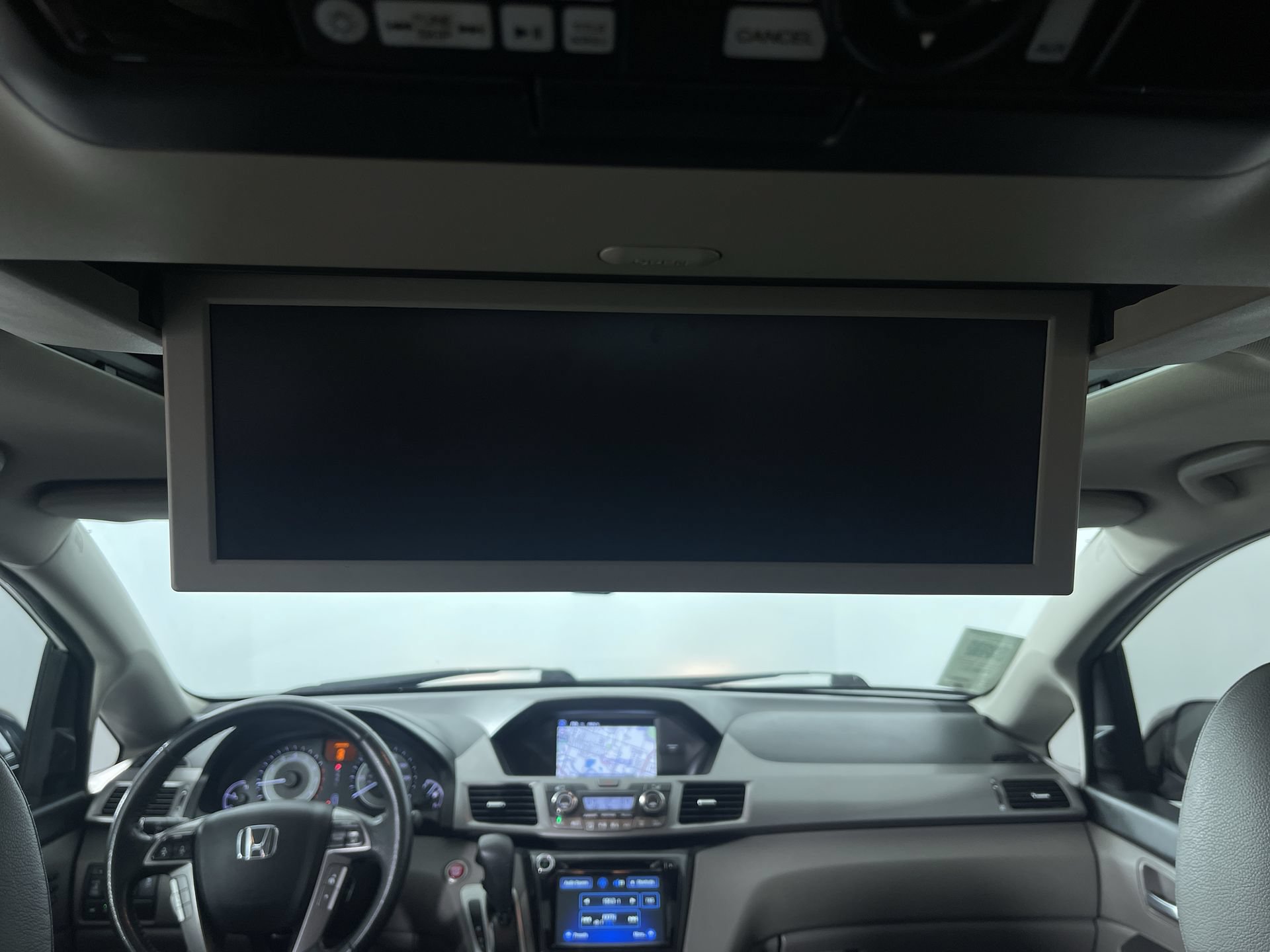 Used 2015 Honda Odyssey Touring Elite image 23