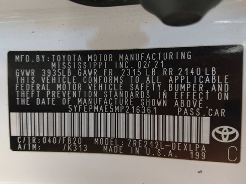 Used 2021 Toyota Corolla LE image 33