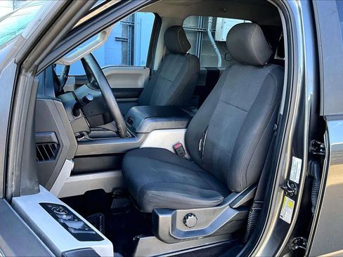 Used 2017 Ford F150 XL w/ Equipment Group 101A Mid image 7