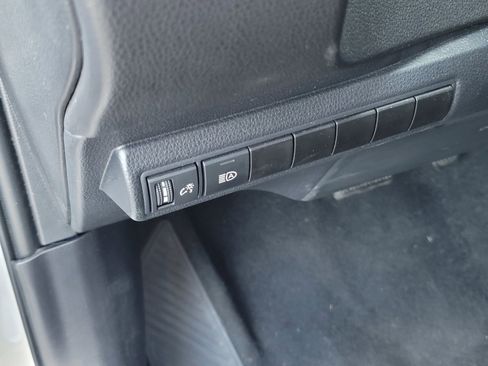 Used 2024 Toyota Corolla LE image 18