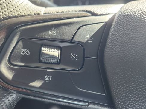 Used 2022 Chevrolet TrailBlazer LT w/ Convenience Package image 27