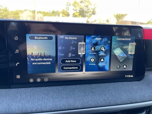 New 2026 Nissan Kicks SV image 8