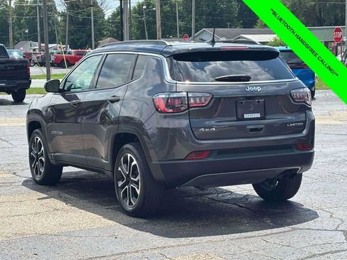 Used 2022 Jeep Compass Limited AWD/4WD image 2