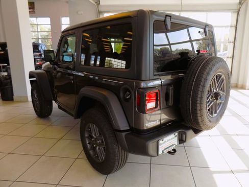 New 2026 Jeep Wrangler Sport AWD/4WD image 5