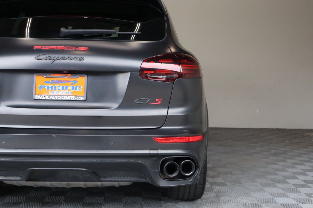 Used 2017 Porsche Cayenne GTS AWD/4WD image 12