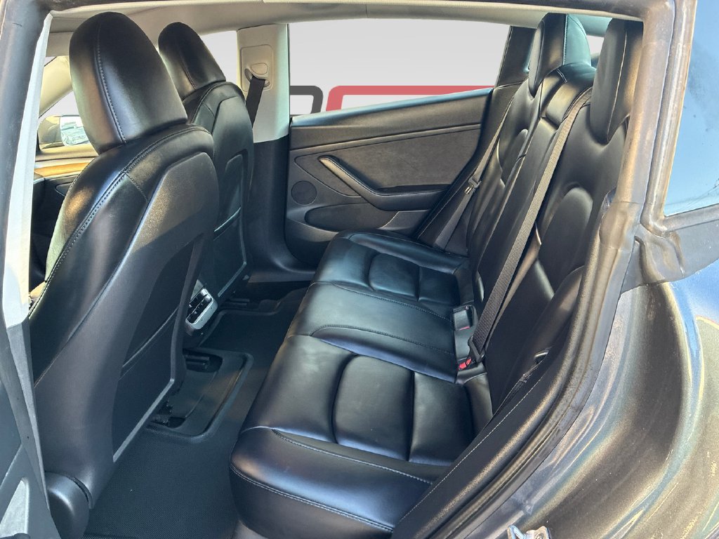 Used 2023 Tesla Model 3 Standard Range RWD image 16