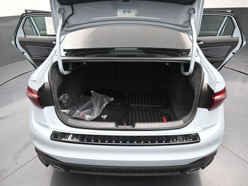 Used 2026 Volkswagen Jetta GLI Autobahn FWD image 11
