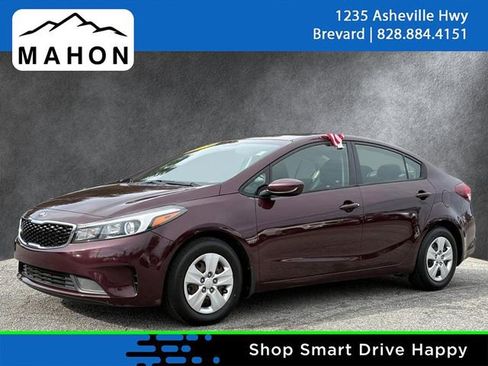 Used 2018 Kia Forte LX image 1