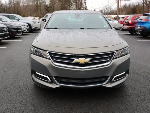 Used 2019 Chevrolet Impala LT image 2