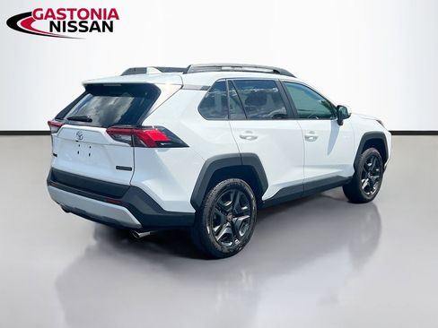 Used 2024 Toyota RAV4 Adventure image 9