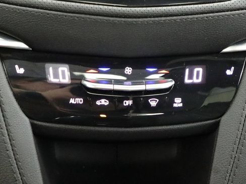 Used 2024 Cadillac XT5 Premium Luxury AWD/4WD image 6