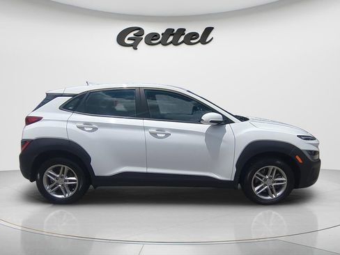 Used 2023 Hyundai Kona SE AWD/4WD image 4