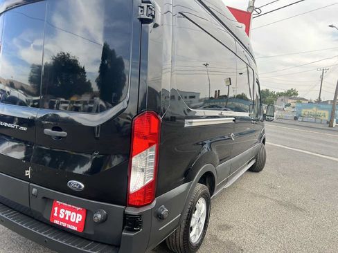 Used 2016 Ford Transit 250 148 High Roof RWD image 5