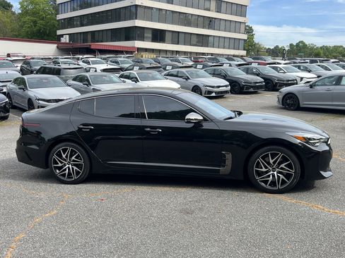 Used 2022 Kia Stinger GT-Line w/ Sun & Sound Package image 8