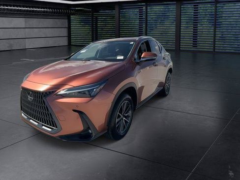 Certified 2025 Lexus NX 250 FWD w/ Cold Area Package image 4