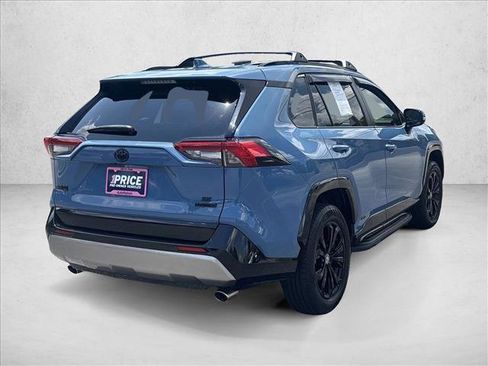 Certified 2023 Toyota RAV4 SE w/ Convenience Package AWD/4WD image 5