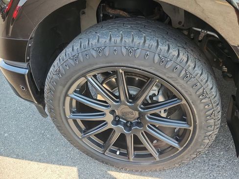 Used 2021 Ford F150 Limited AWD/4WD image 17