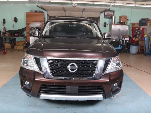 Used 2018 Nissan Armada Platinum image 3