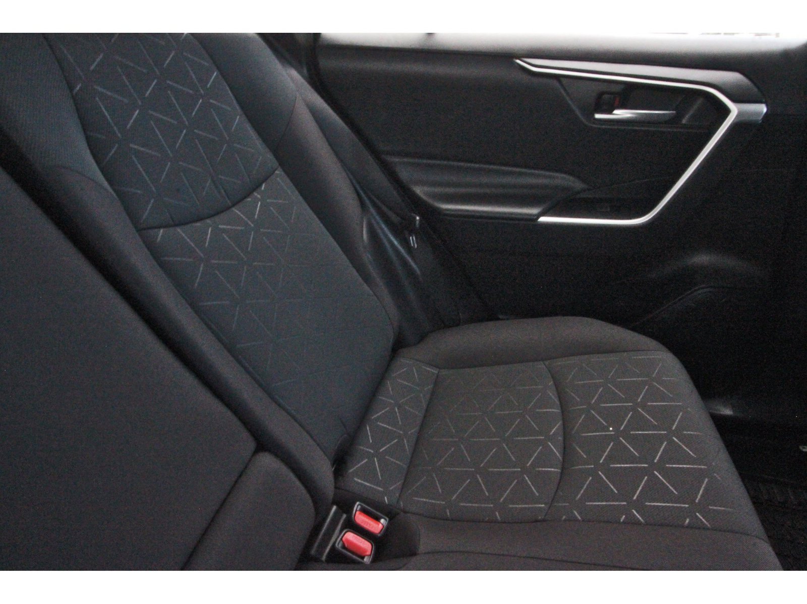 Used 2023 Toyota RAV4 XLE w/ Convenience Package FWD image 16