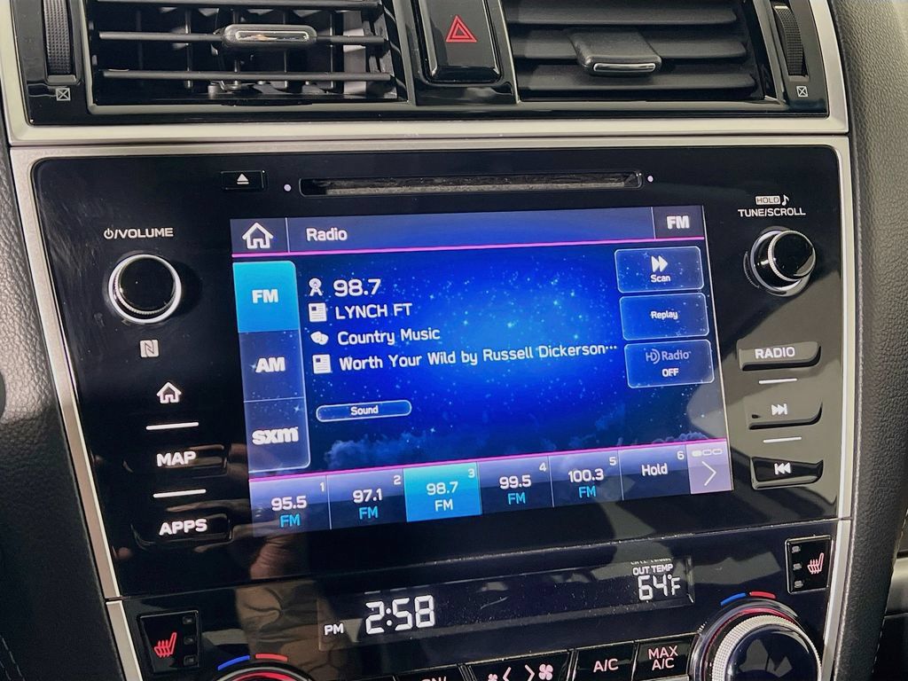 Used 2019 Subaru Outback 2.5i Limited AWD/4WD image 13