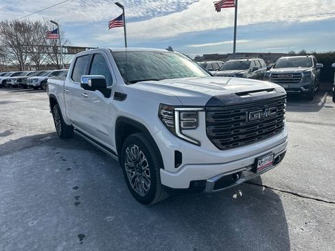Used 2023 GMC Sierra 1500 Denali Ultimate image 4