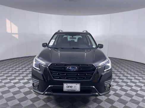Used 2023 Subaru Forester Premium image 27