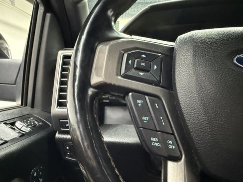 Used 2017 Ford F150 Limited AWD/4WD image 18