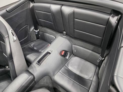 Used 2018 Porsche 911 Turbo image 10