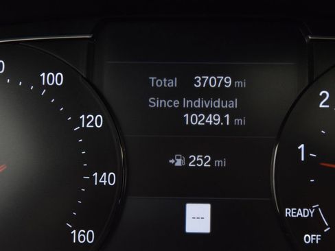 Used 2021 BMW 330i Sedan w/ Driving Assistance Package image 30