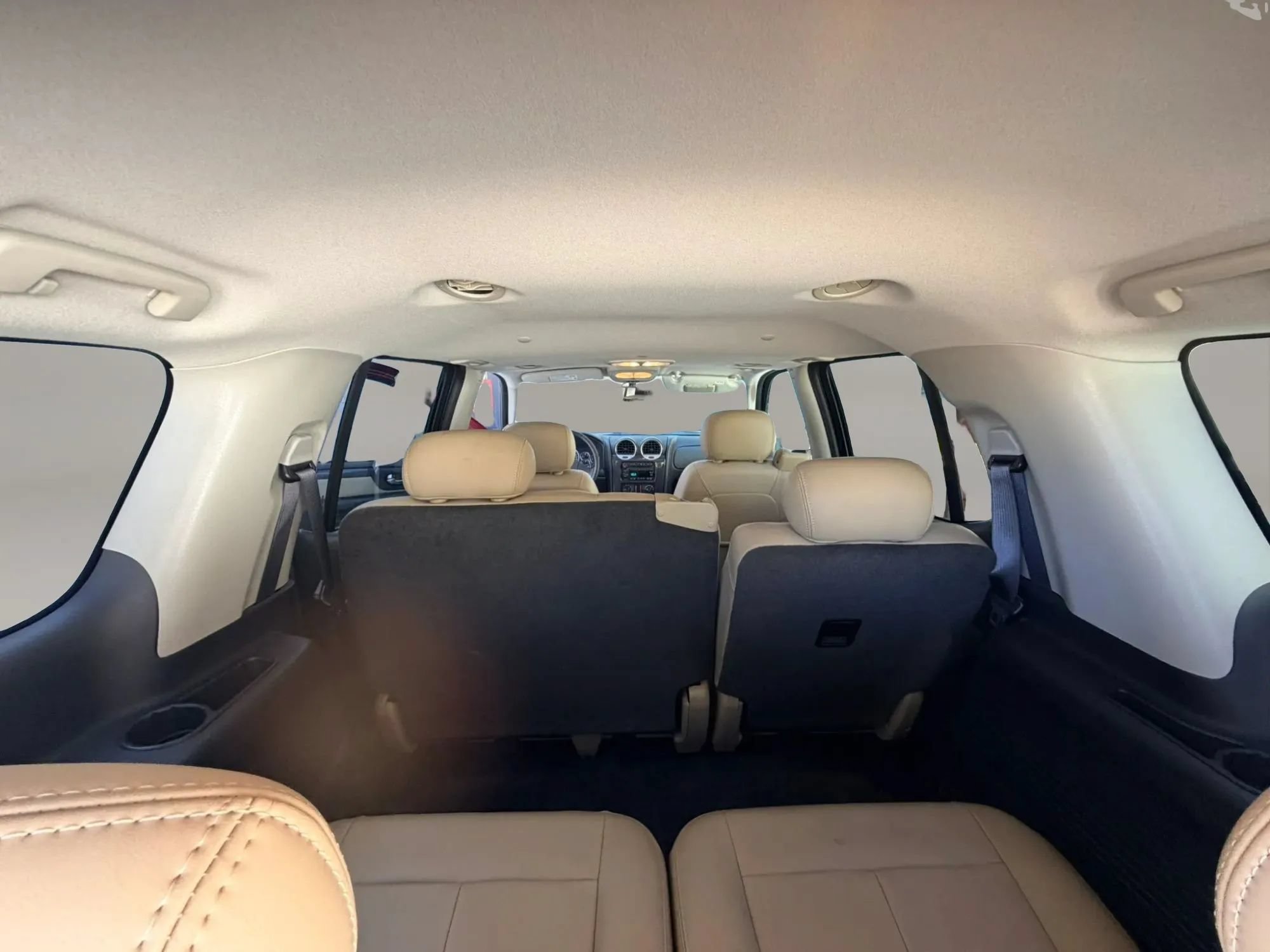 Used 2006 GMC Envoy XL SLE RWD image 24