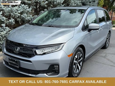 Used 2025 Honda Odyssey EX-L image 3