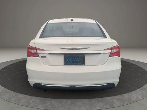 Used 2014 Chrysler 200 Touring image 18