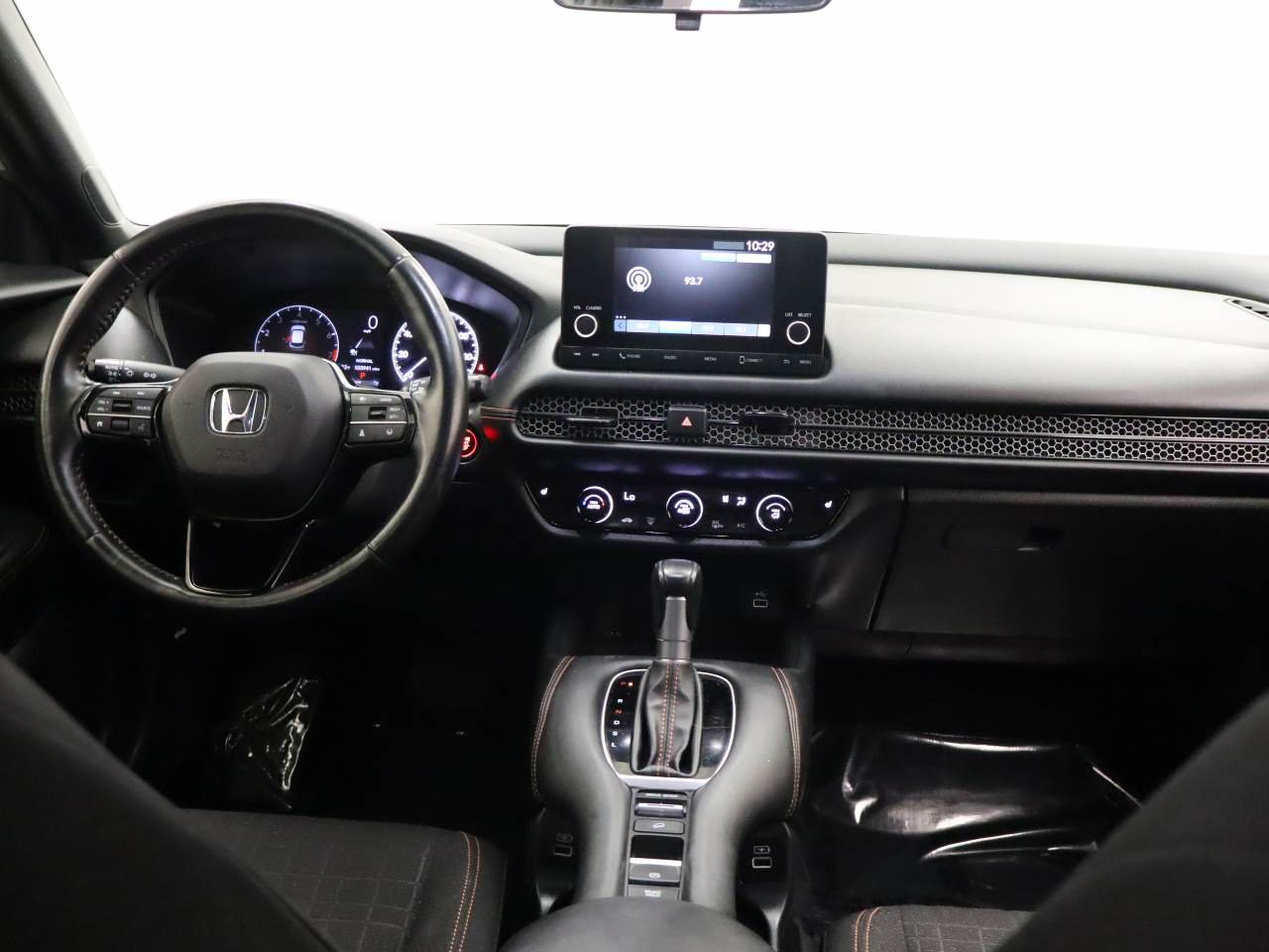 Used 2023 Honda HR-V Sport image 13