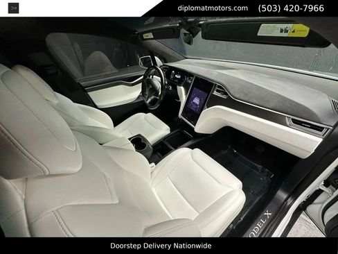 Used 2017 Tesla Model X 100D image 18