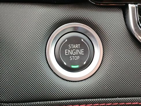 New 2025 Chevrolet Colorado Z71 AWD/4WD image 17
