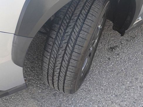 Used 2023 Subaru Crosstrek 2.5i Sport w/ Popular Package #3 AWD/4WD image 9