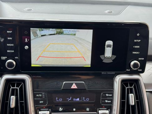 Used 2023 Kia Sorento S FWD image 25