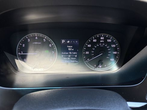 Used 2017 Hyundai Sonata SE FWD image 11