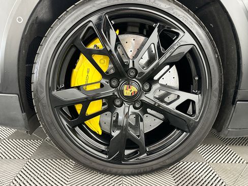 Used 2023 Porsche Taycan Turbo S w/ Premium Package AWD/4WD image 36