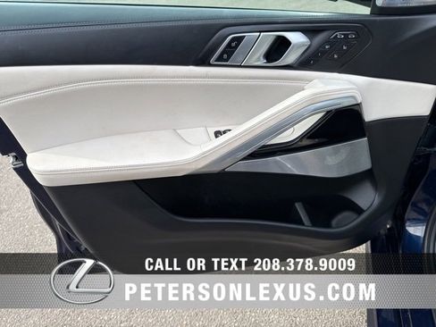 Used 2023 BMW X6 M50i w/ Executive Package image 22