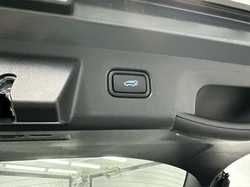 New 2025 Hyundai Tucson Limited image 21