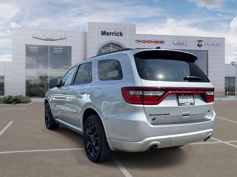 Used 2025 Dodge Durango GT w/ Blacktop Package AWD/4WD image 8