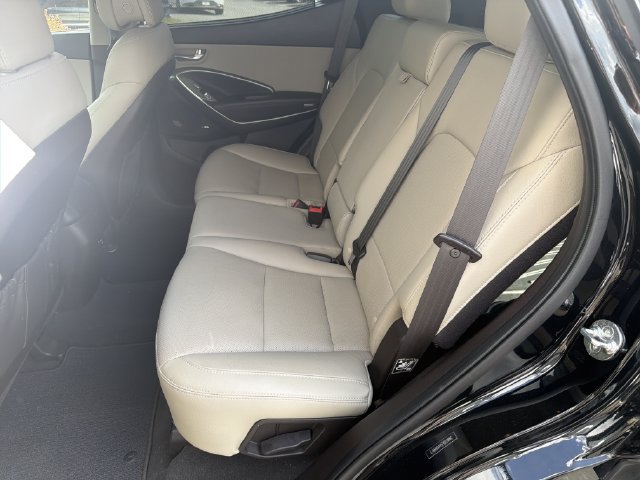 Used 2018 Hyundai Santa Fe Sport w/ 2.4L Tech Package 04 AWD/4WD image 23