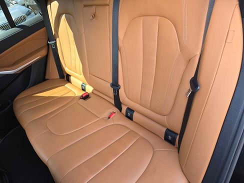 Used 2022 BMW X5 xDrive45e AWD/4WD image 17