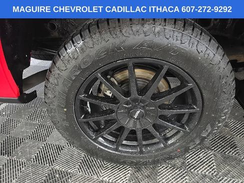Used 2019 Chevrolet Silverado 1500 Custom w/ Custom Value Package AWD/4WD image 13