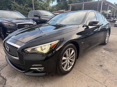Used 2017 INFINITI Q50 3.0t Premium RWD image 2