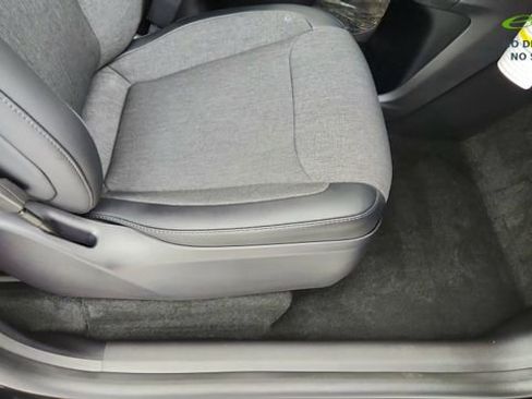 Used 2026 Tesla Model Y 2WD image 20